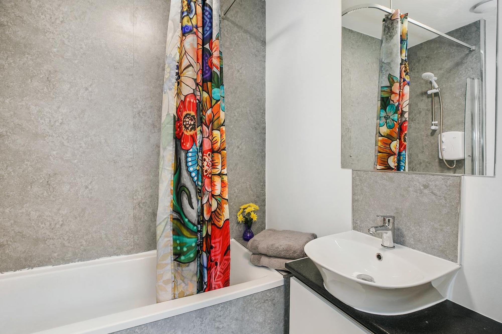 Tyme Suites On Kingsway คลีทอร์ปส์ ภายนอก รูปภาพ